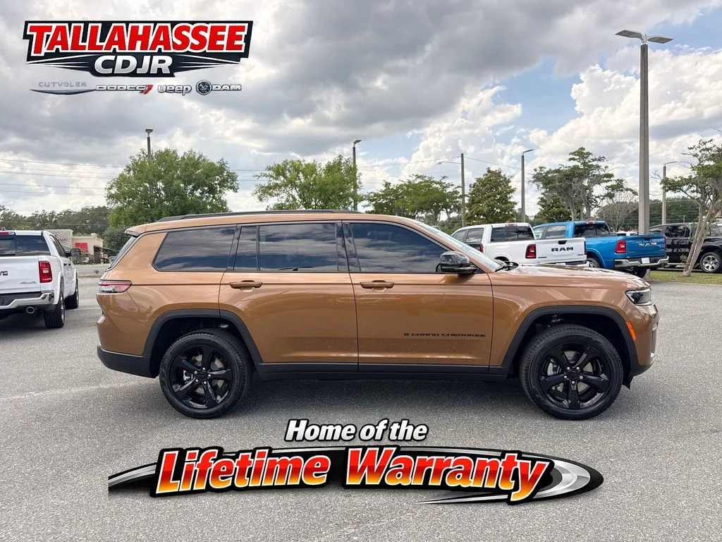 New 2026 Copper Shino Metallic Clear-Coat Exterior Paint Jeep Limited image 2