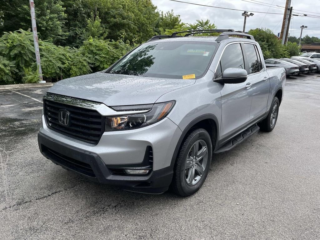 Used 2023 Silver Honda RTL image 11
