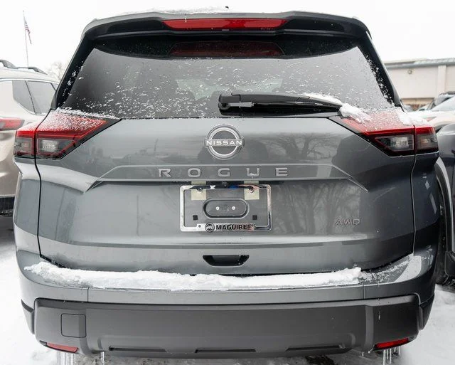 New 2026 Gun Metallic Nissan SV image 5