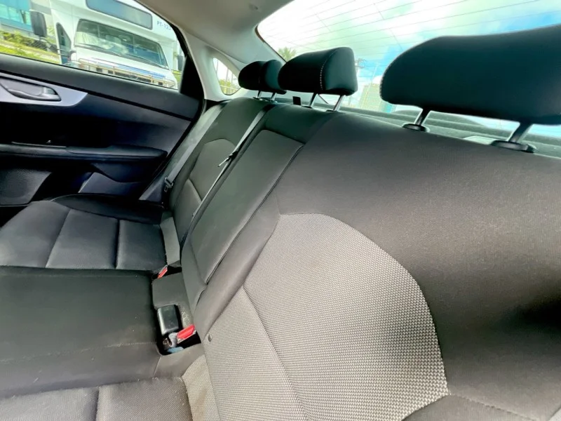 Used 2022 BLUE Kia FE image 16
