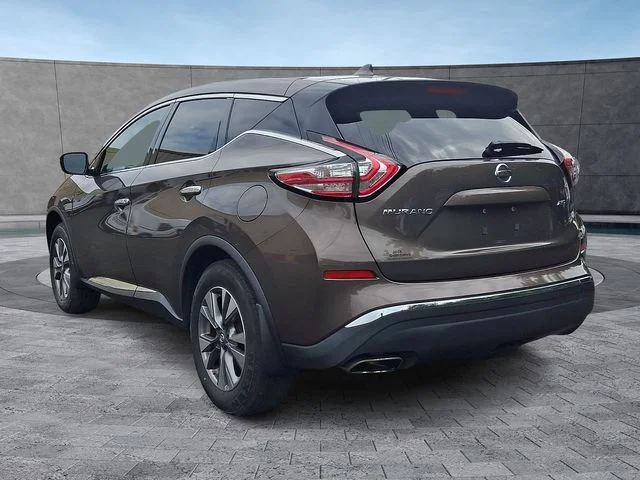Used 2016 Brown Nissan S image 8