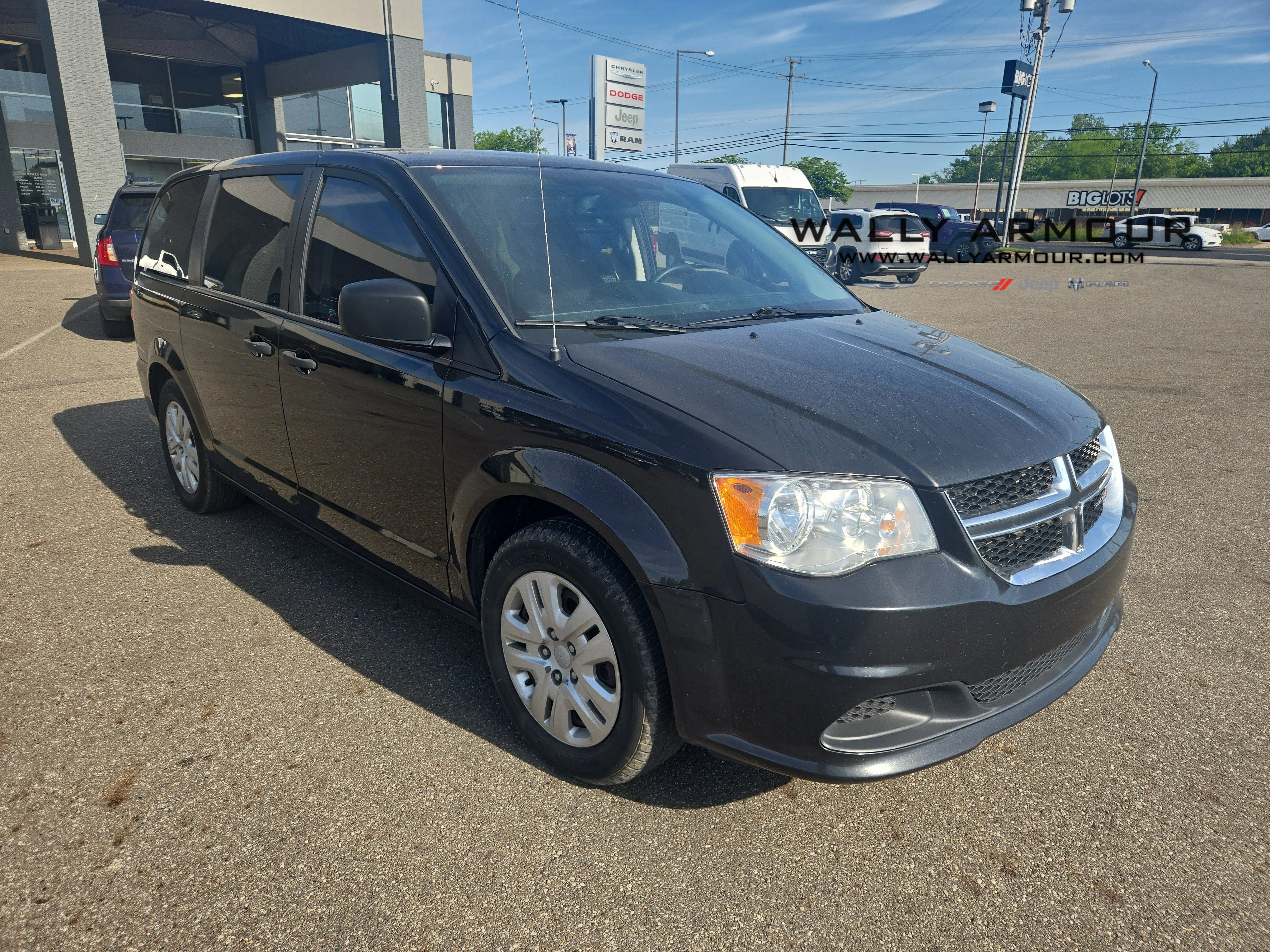 2019 Dodge Grand Caravan SE's photo