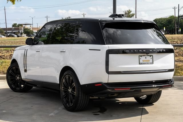 Certified Used 2024 White Land Rover SE image 14