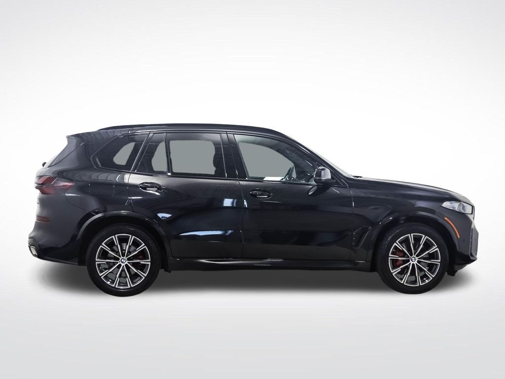 Certified Used 2024 Black Sapphire Metallic BMW xDrive40i image 6