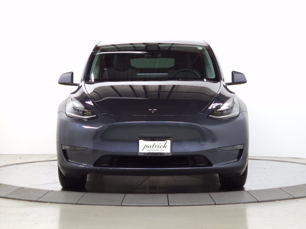 Used 2022 Midnight Silver Metallic Tesla Long Range image 2