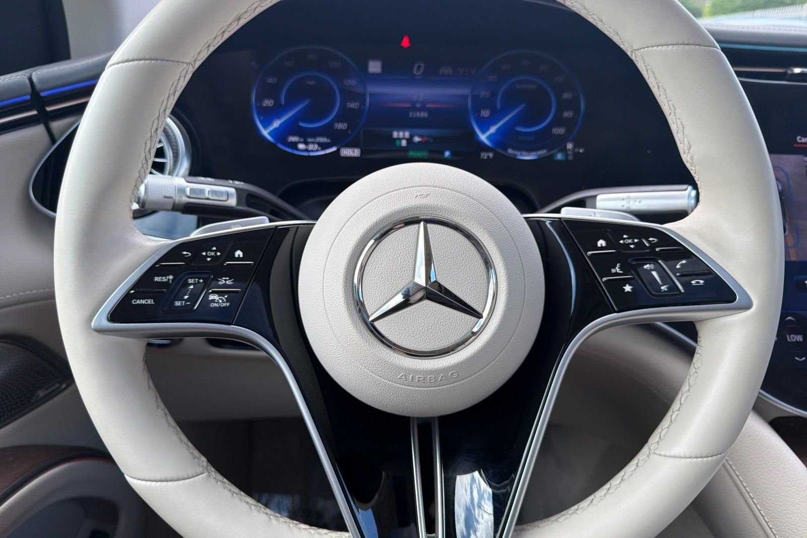 Certified Used 2024 Blue Mercedes-Benz 450 image 25