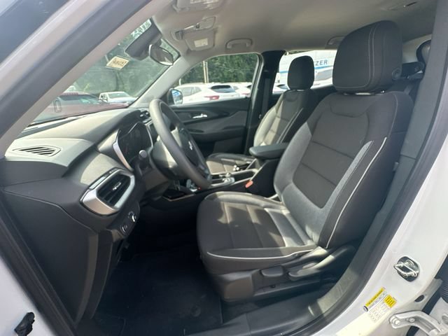 Used 2023 Summit White Chevrolet LS image 22