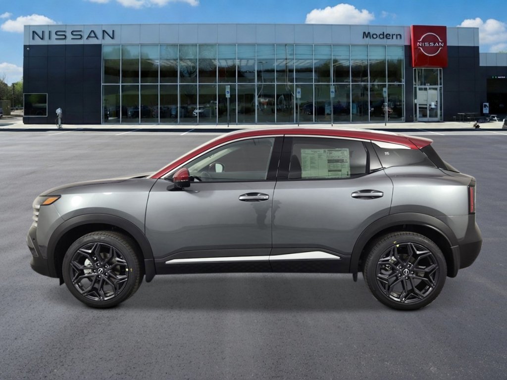 New 2026 Gun Metallic / Scarlet Ember Tintcoat Two-tone Nissan SR image 2