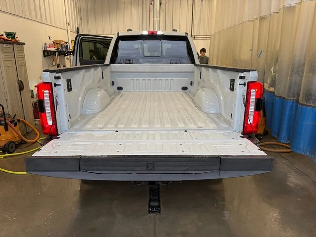 New 2026 Avalanche Ford Lariat image 23