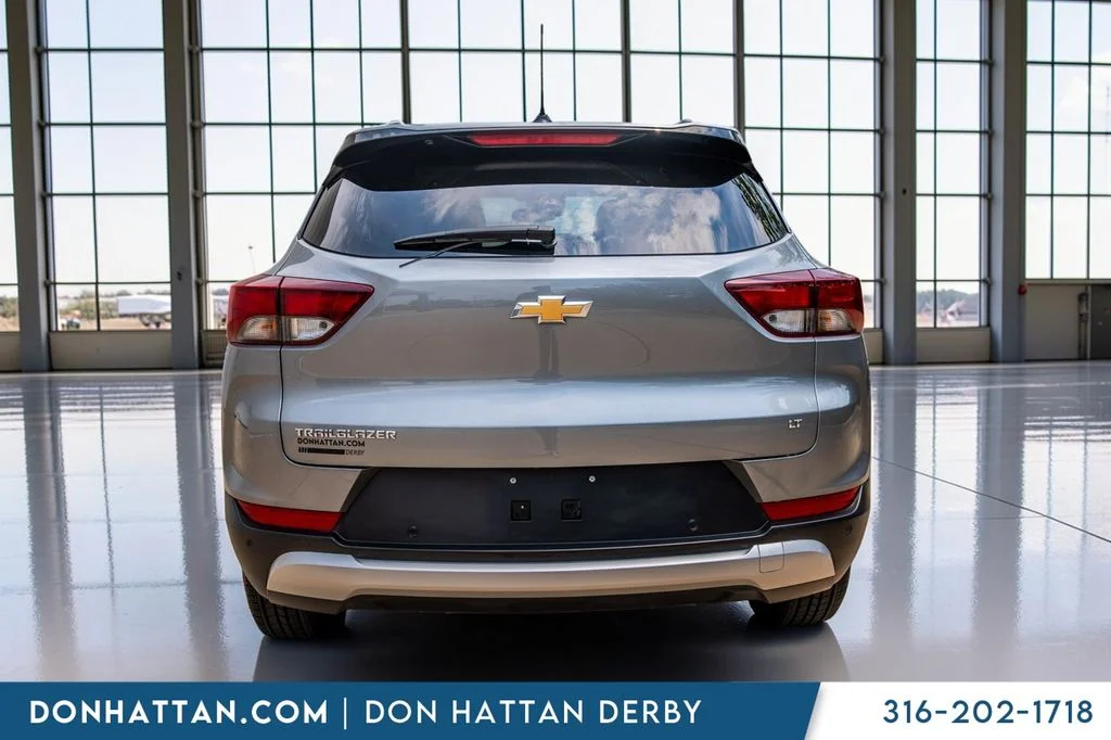 Used 2024 Gray Chevrolet LT image 35