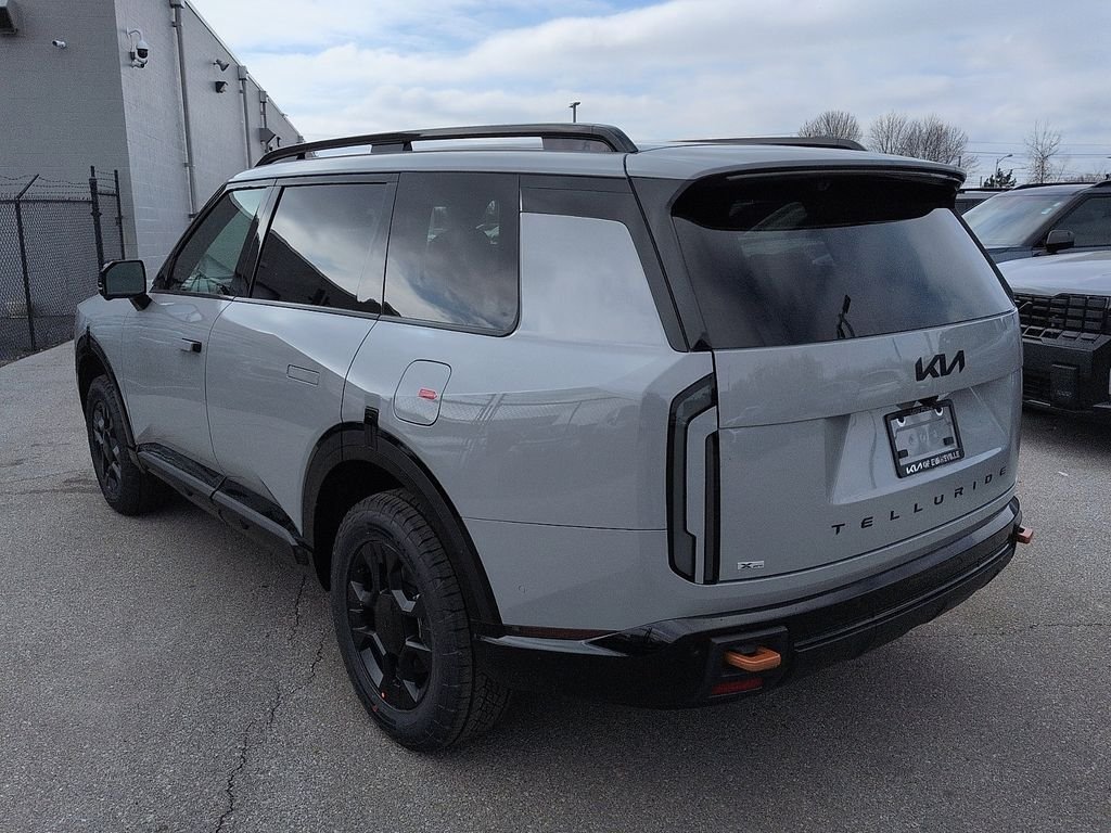 New 2027 Wolf Gray Kia X-Pro SX Prestige image 5