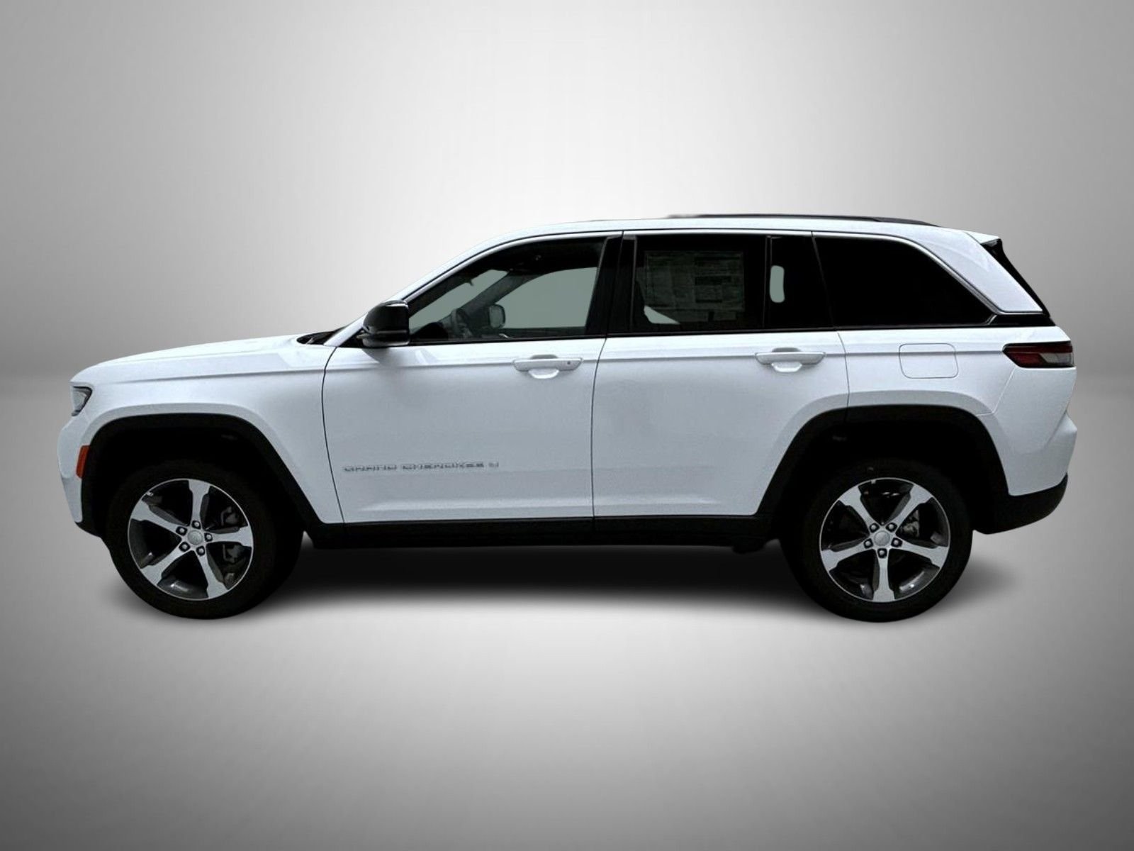 New 2026 Bright White Clear-Coat Exterior Paint Jeep Limited image 8