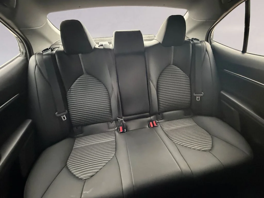 2024 Toyota Camry SE - Photo 18