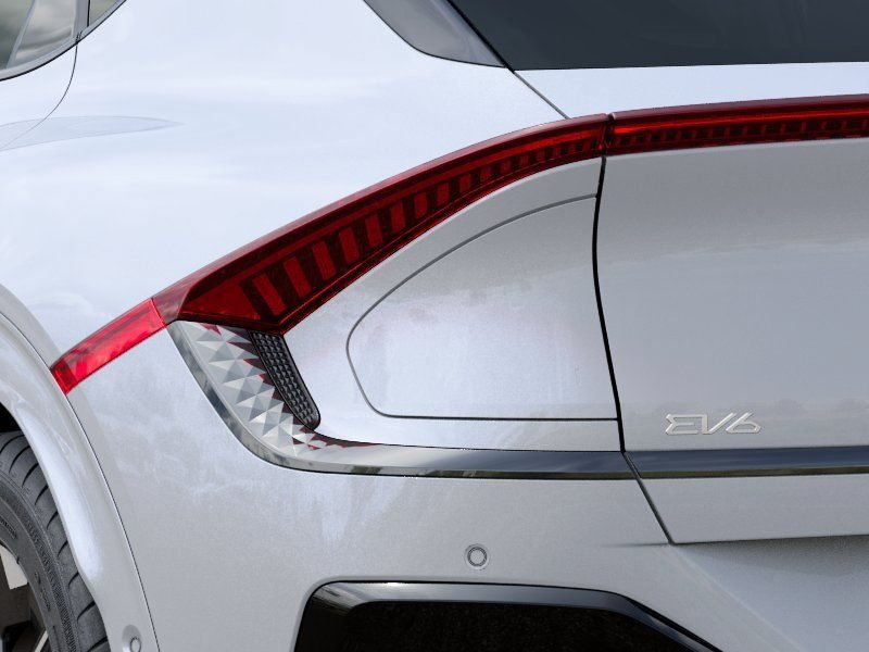 New 2026 Glacial White Pearl / Black Ro Kia GT-LINE image 11