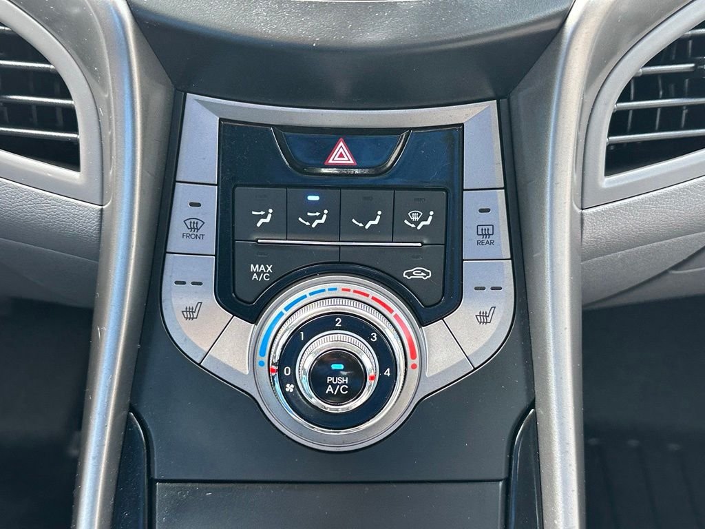Used 2013 Blue Hyundai GLS image 20