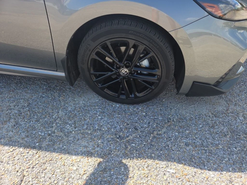 Used 2025  Toyota SE image 16