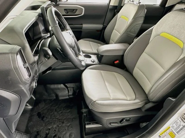 New 2026 White Ford Badlands image 9