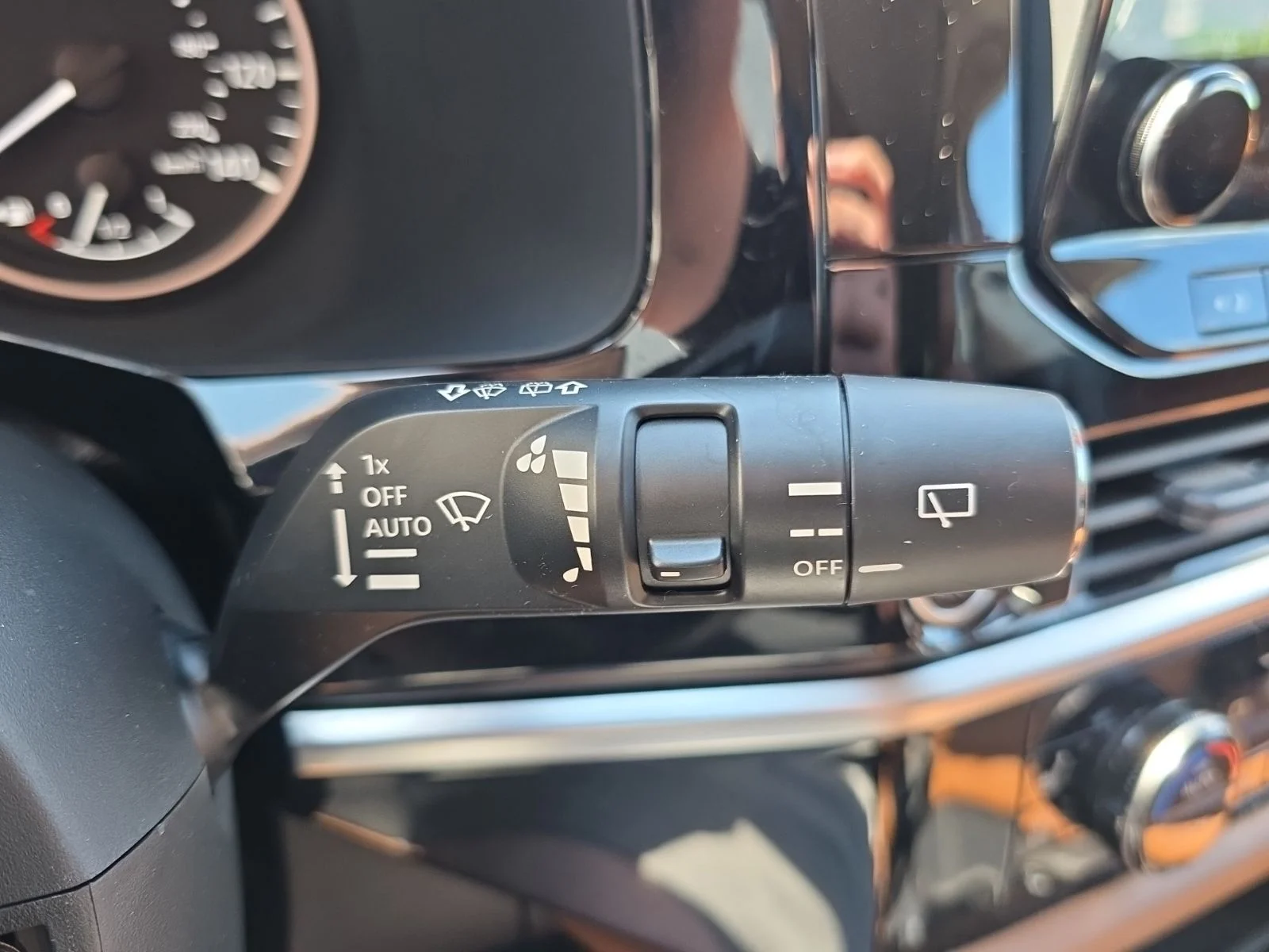 Used 2023 Red Nissan Platinum image 45