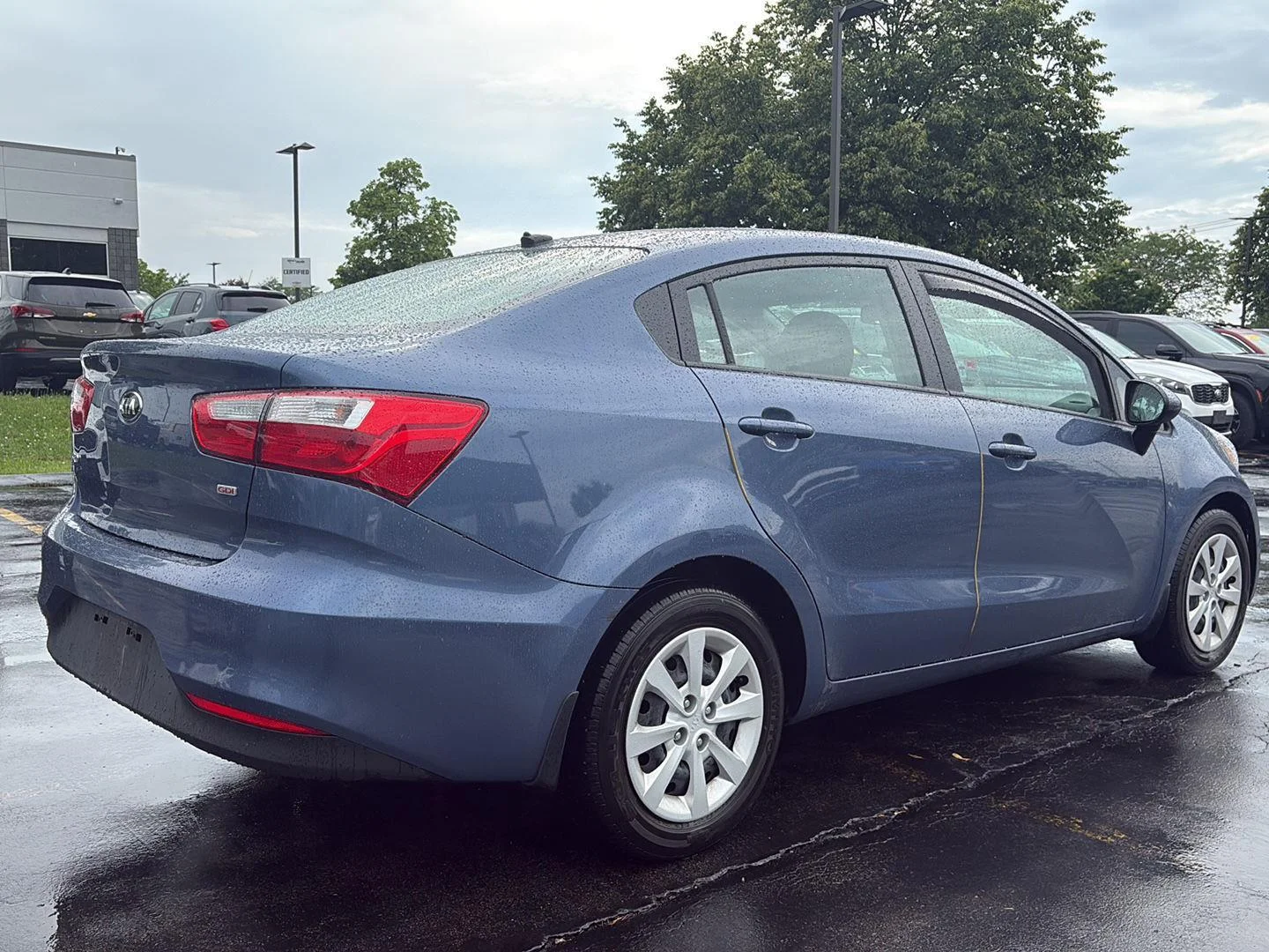 Used 2016 Urban Blue Kia LX image 13
