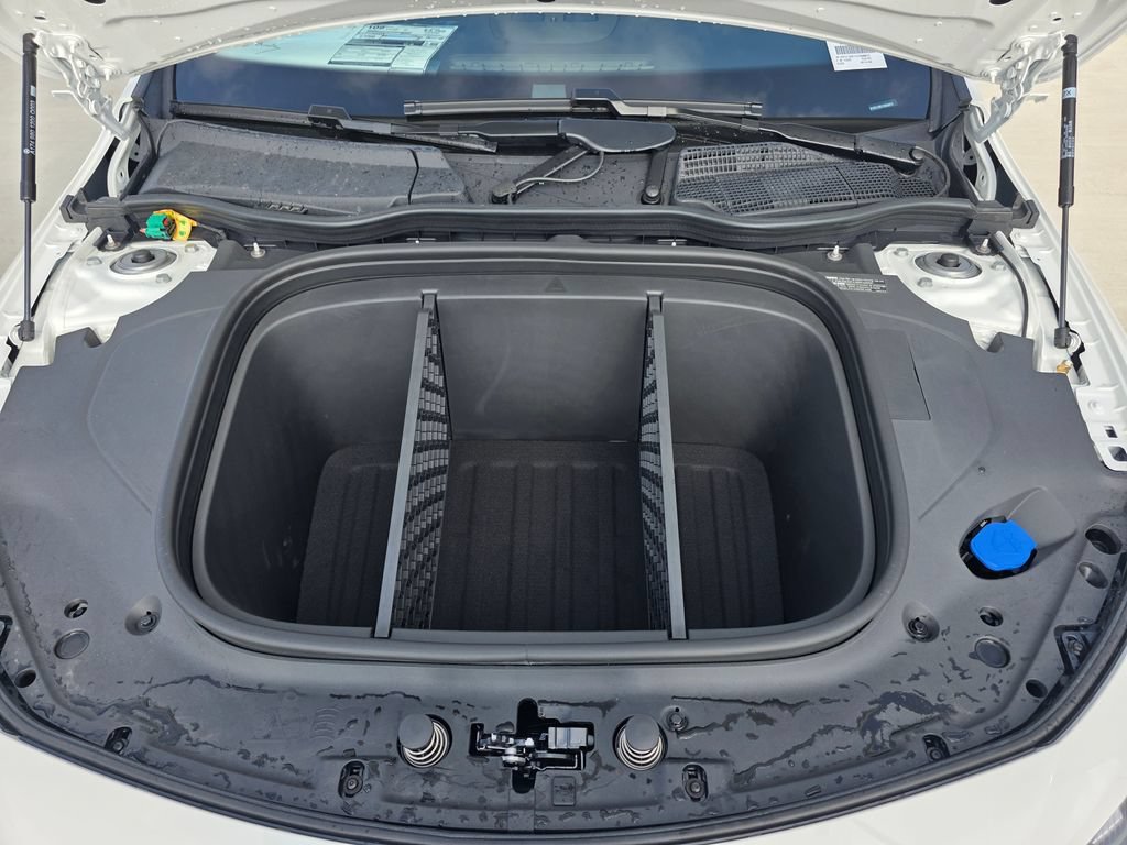 New 2027 Polar White Mercedes-Benz CLA 250+ image 41