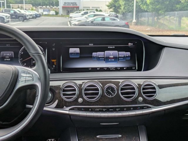 Used 2017 Black Mercedes-Benz S 550 image 19
