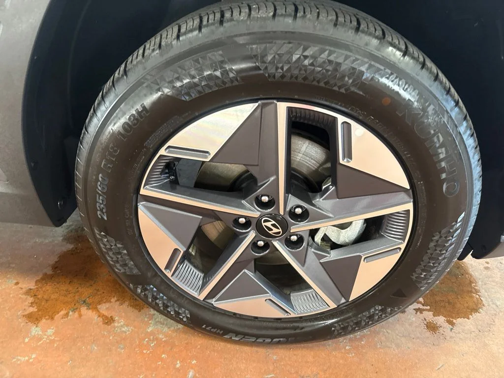 Used 2026 Ecotronic Gray Hyundai SEL image 11