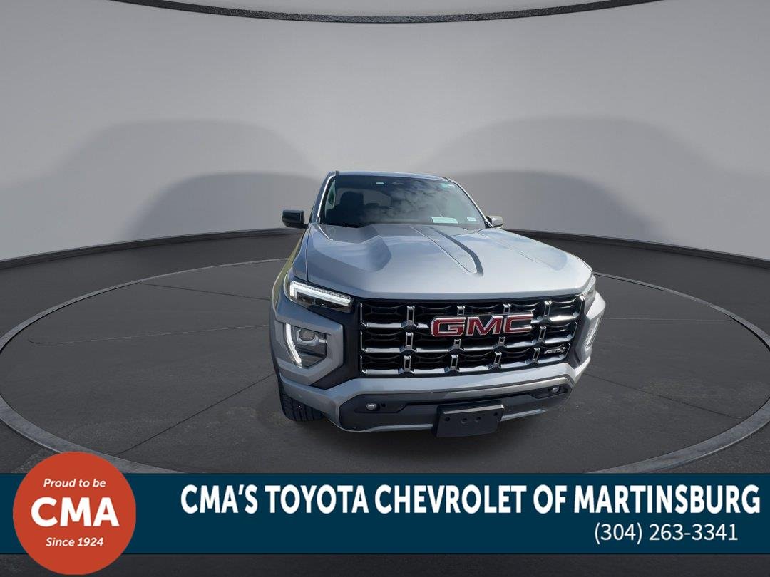 Used 2025 Sterling Metallic GMC 4WD AT4 image 3