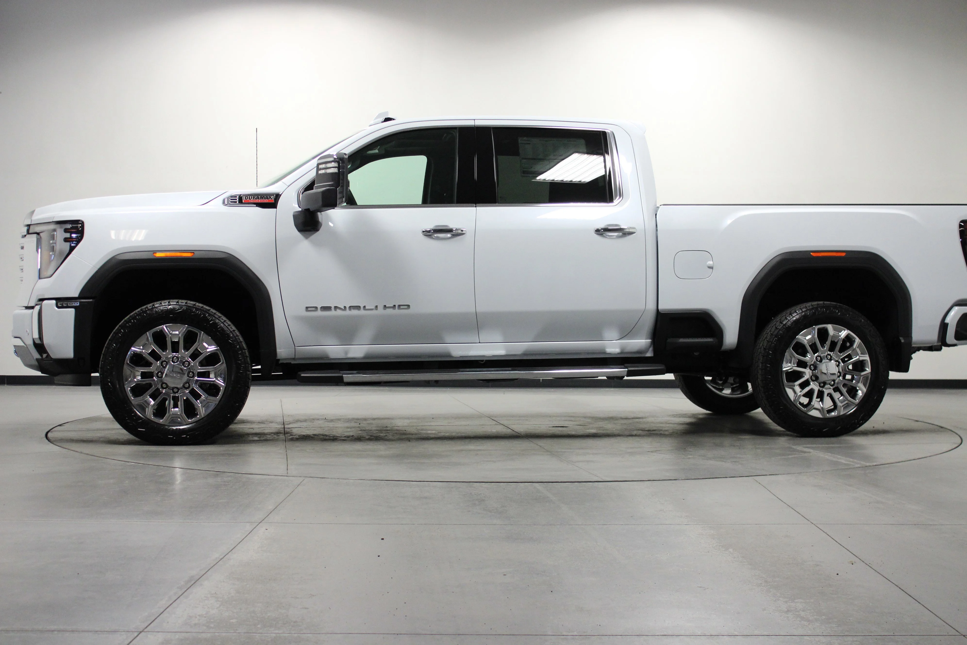 New 2026 Glacier White Tricoat GMC Denali image 7