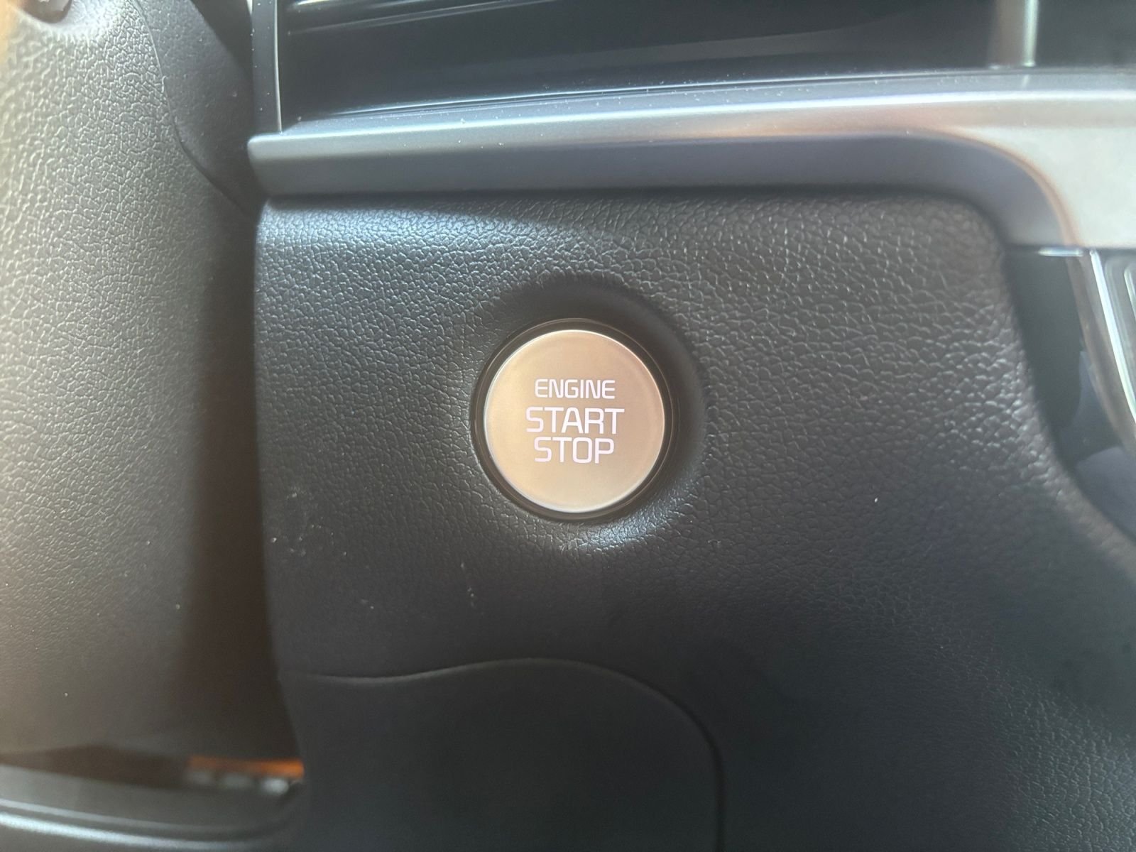 New 2026 Jungle Green Kia X-Line EX AWD image 22