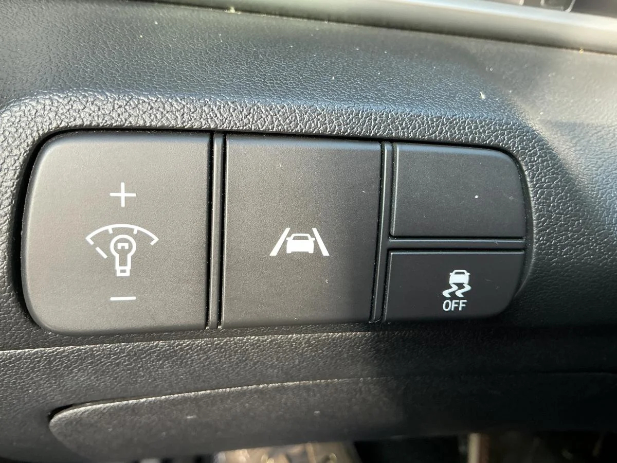 Used 2022 Grey Hyundai Ultimate image 18