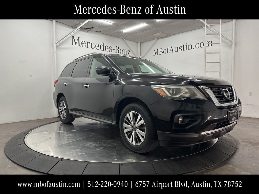 2020 Nissan Pathfinder SV 4WD's photo
