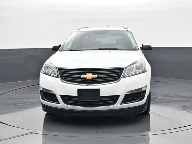 Used 2017 Chevrolet Traverse LS with VIN 1GNKVFED7HJ210603 for sale in Joliet, IL