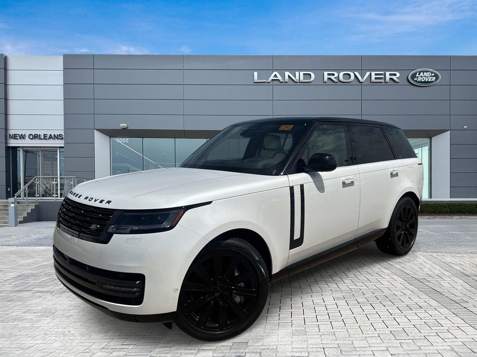 2026 Land Rover Range Rover Plug-In Hybrid SE