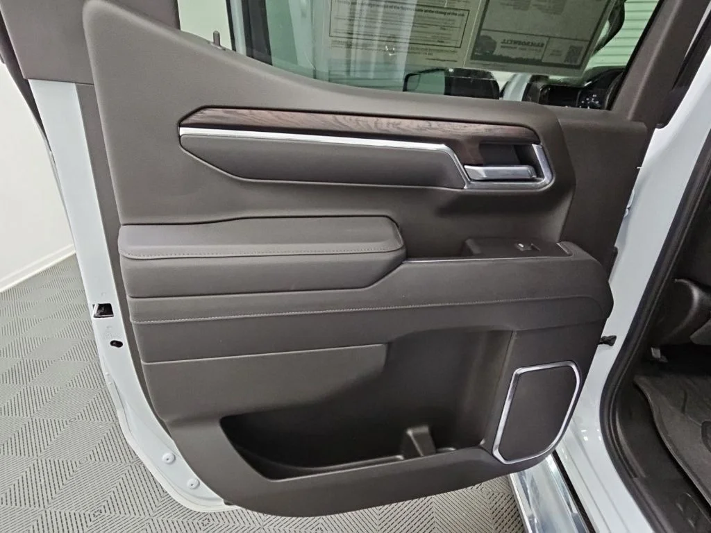 2026 GMC Sierra 1500 SLT - Photo 35