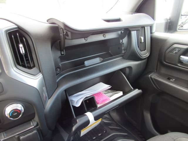 2026 GMC Sierra 2500HD Pro - Photo 22