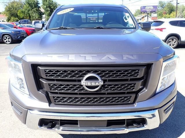 Used 2024 Gray Nissan SV image 11