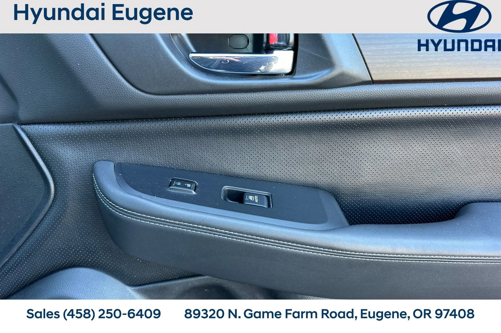Used 2015 Silver Subaru 2.5i image 24