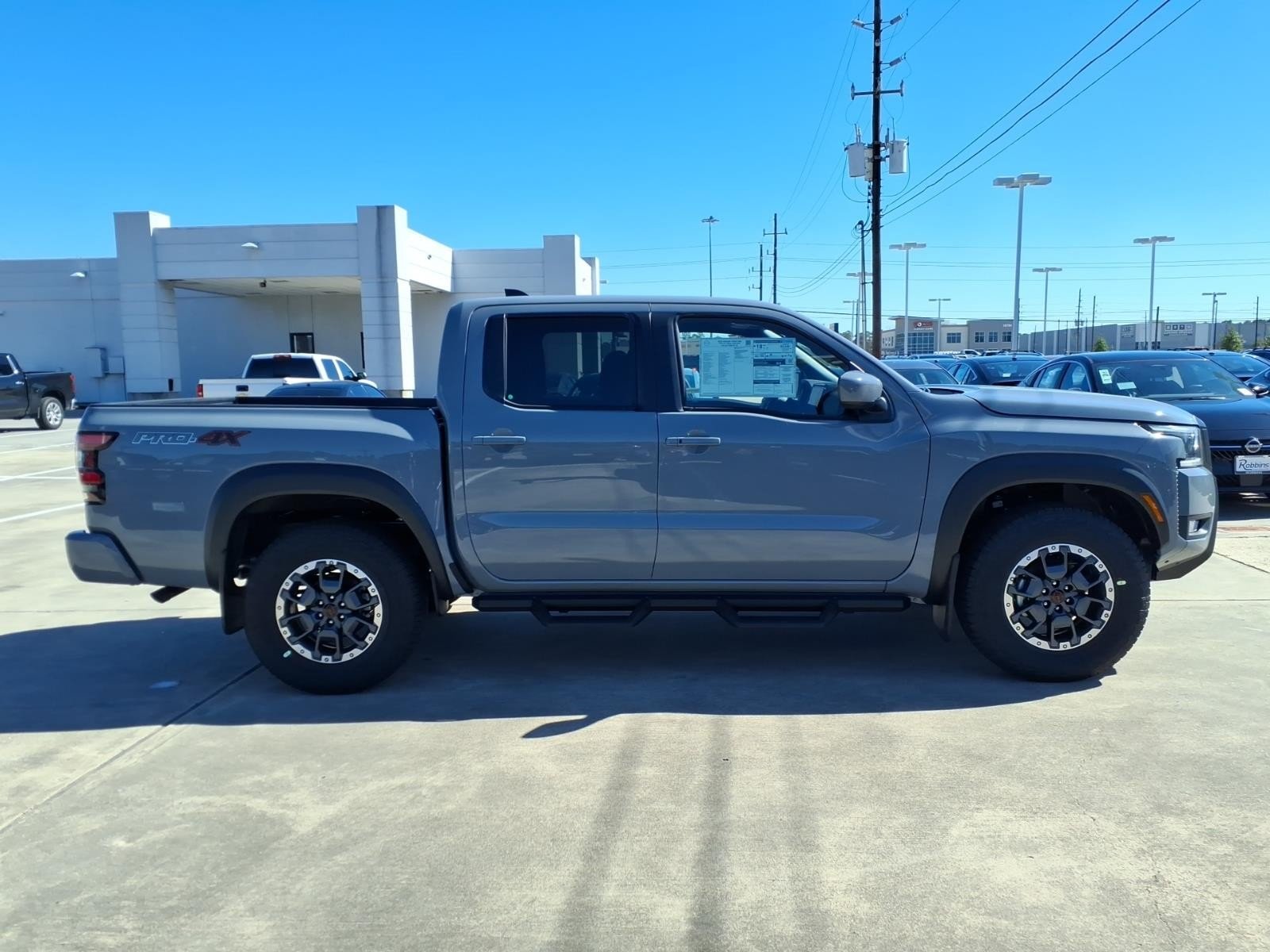 2026 Nissan Frontier Crew Cab PRO-4X® - 3