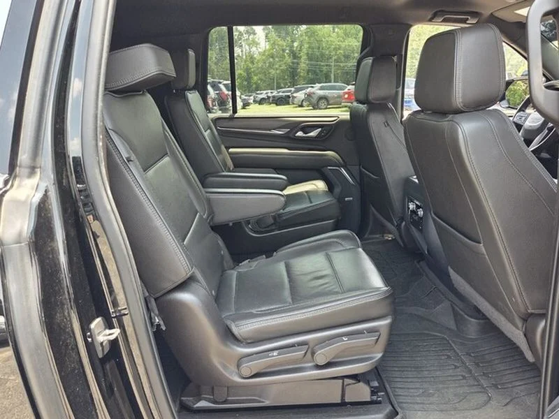 Used 2022 Onyx Black GMC Denali image 15
