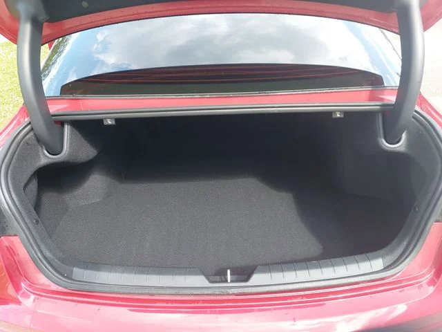 Used 2025 Red Kia GT-Line image 12