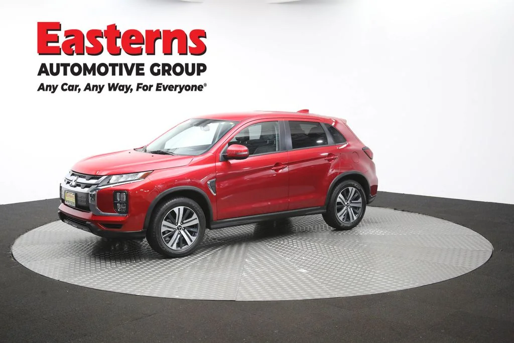 Used 2025 Red Mitsubishi 2.0 SE image 57
