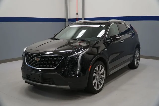 2022 Cadillac XT4 Premium Luxury