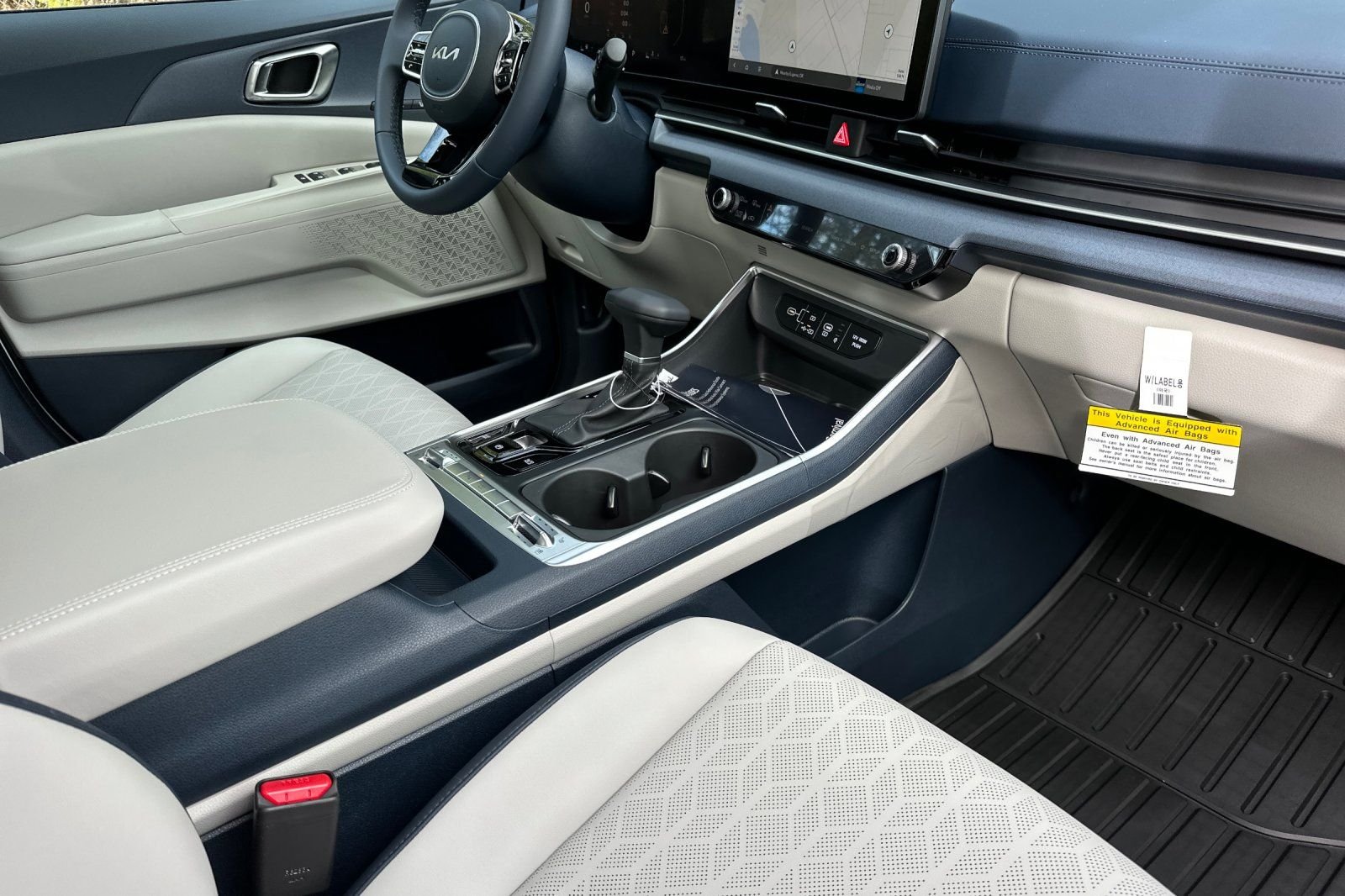 2026 Kia Carnival SX - Photo 13