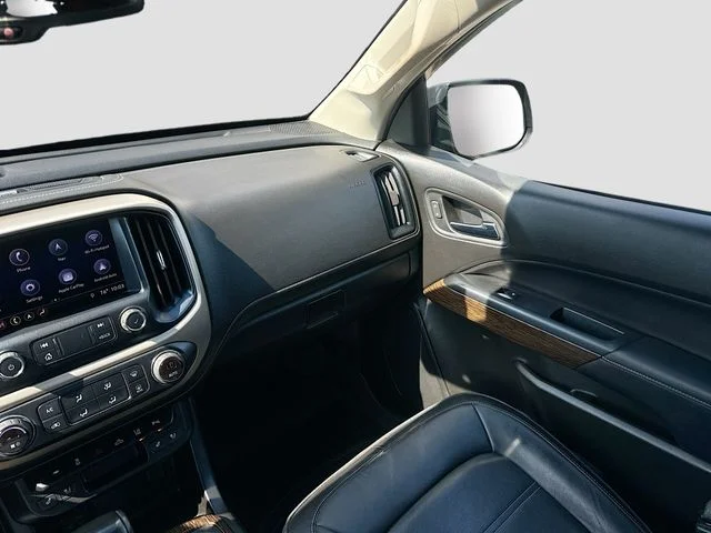 Used 2019 Black GMC Denali image 25