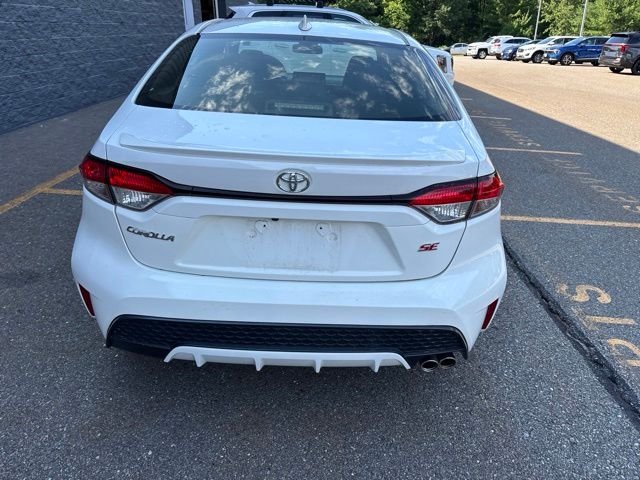 Used 2022 White Toyota SE image 6