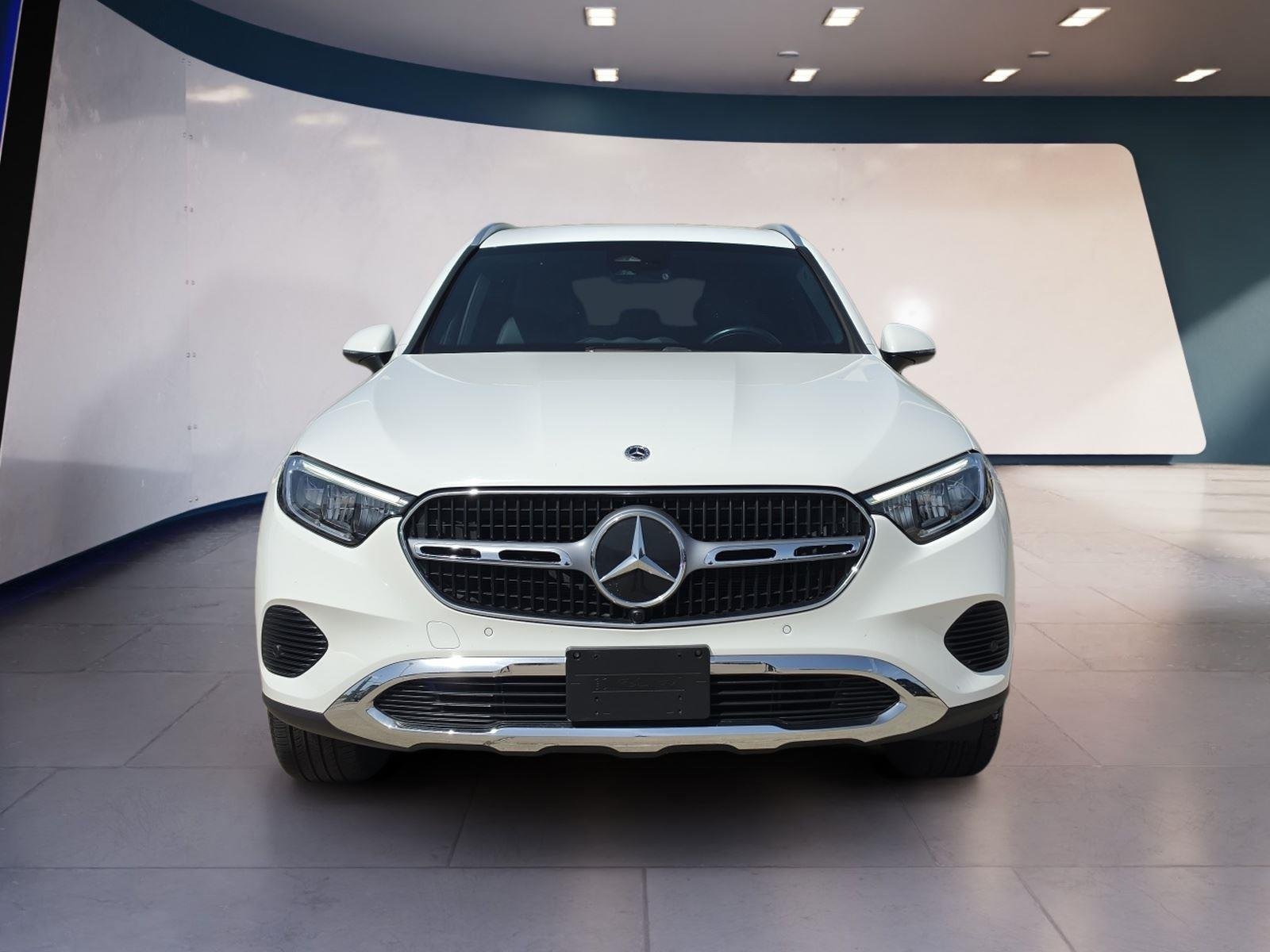 2024 Mercedes-Benz GLC GLC300 - Photo 8