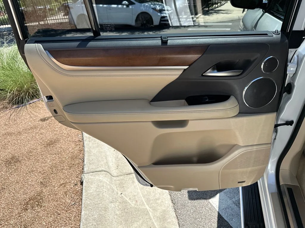 Used 2020 White Lexus 570 image 32
