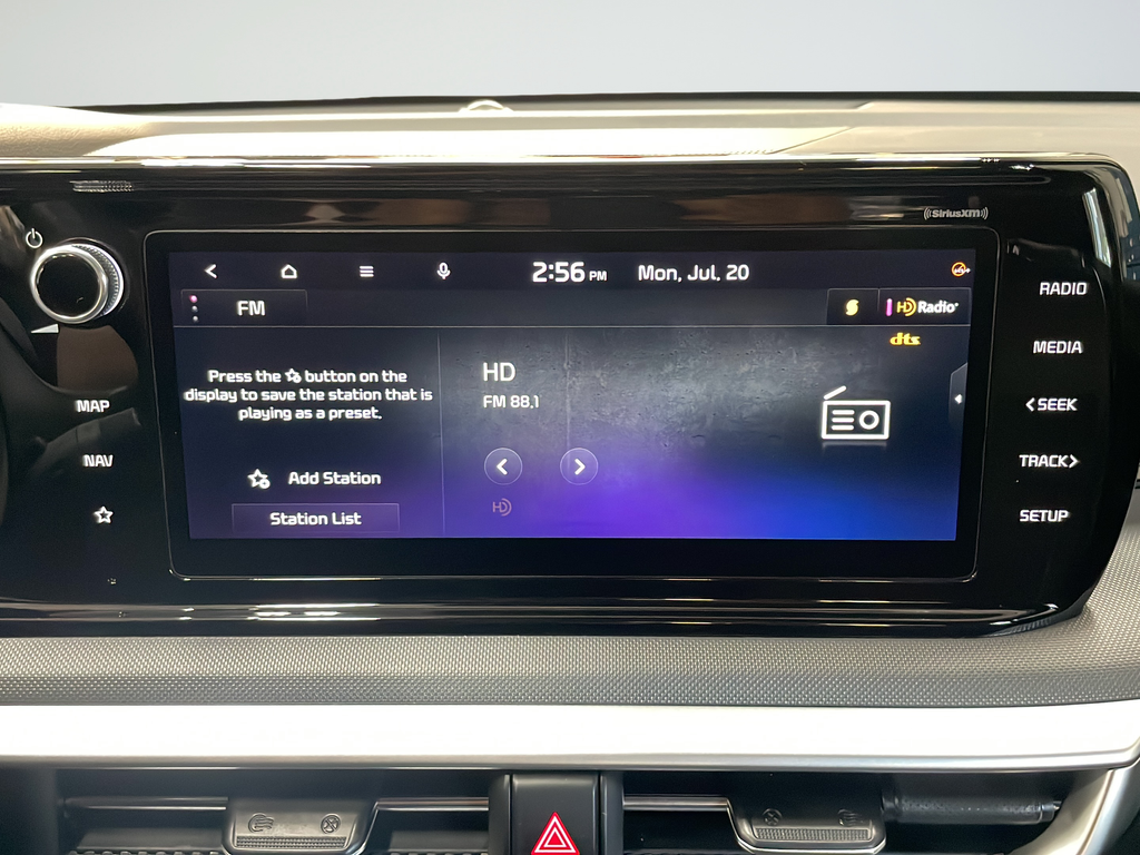 Used 2023 White Kia GT-Line image 14