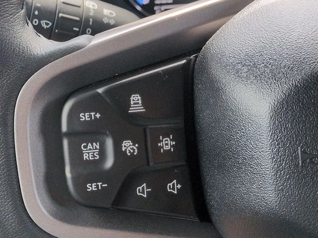 Used 2024 Gray Ford Wildtrak image 24