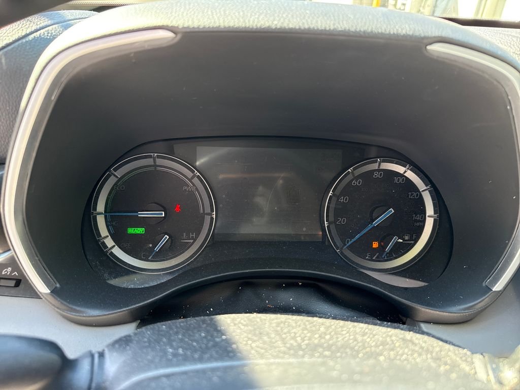 Used 2021 Black Toyota XLE image 22